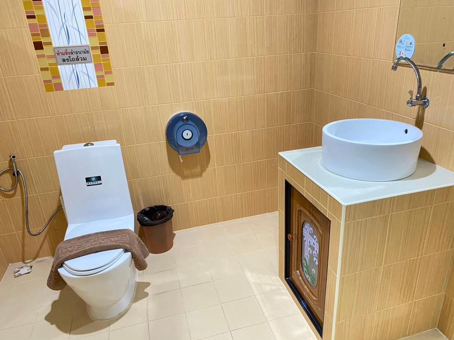 Suwanna Riverside Chainat Ngoại thất bức ảnh