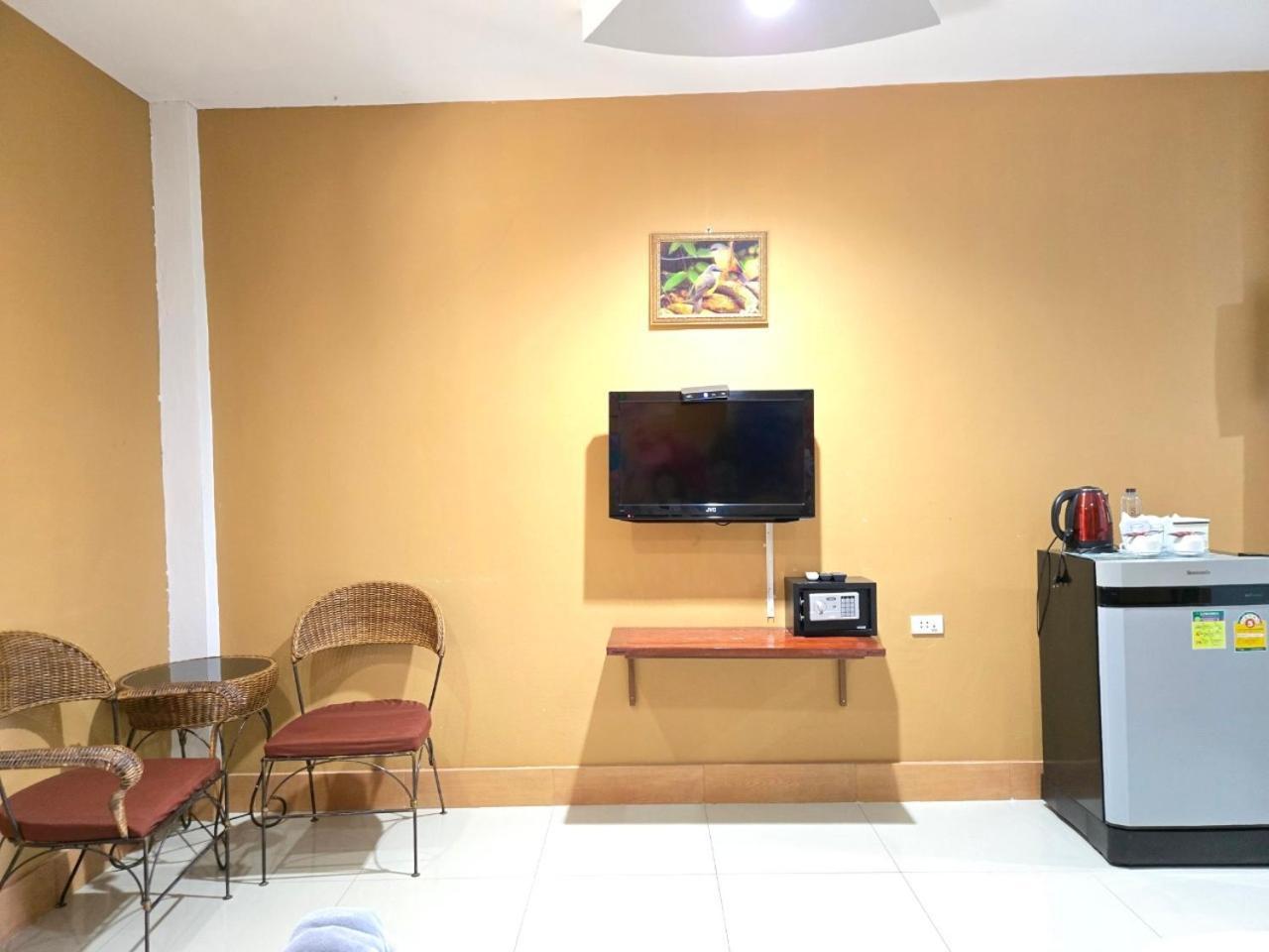 Suwanna Riverside Chainat Ngoại thất bức ảnh